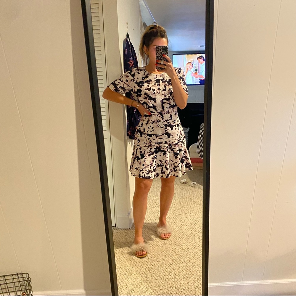 Floral dress with ruffle hem size 12 ivanka trump